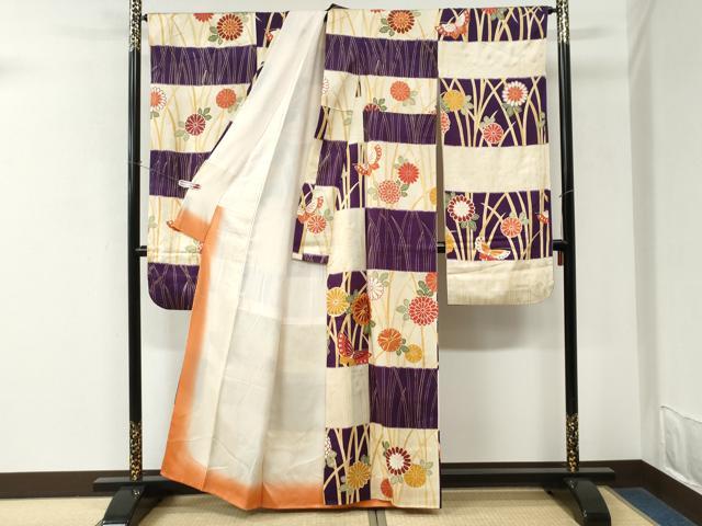 平和屋着物●豪華振袖　駒刺繍　市松舞蝶菊文　金彩　正絹　逸品　CABM3953yc