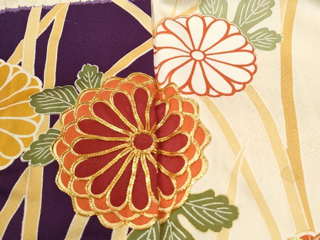 平和屋着物●豪華振袖　駒刺繍　市松舞蝶菊文　金彩　正絹　逸品　CABM3953yc