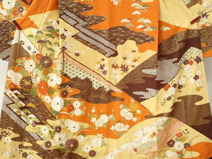 平和屋着物●豪華振袖　駒刺繍　吉祥花松文　金彩　正絹　逸品　CABM3954yc