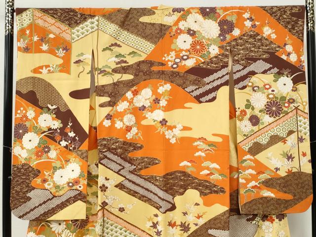 平和屋着物●豪華振袖　駒刺繍　吉祥花松文　金彩　正絹　逸品　CABM3954yc