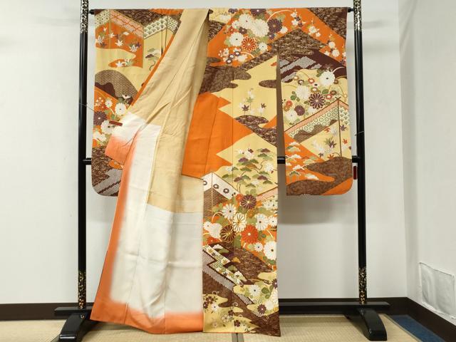 平和屋着物●豪華振袖　駒刺繍　吉祥花松文　金彩　正絹　逸品　CABM3954yc