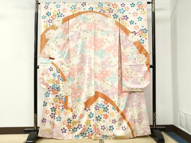 平和屋着物●豪華振袖　駒刺繍　源氏車舞花文　暈し染め　金彩　正絹　逸品　CABM3955yc