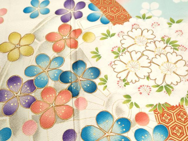 平和屋着物●豪華振袖　駒刺繍　源氏車舞花文　暈し染め　金彩　正絹　逸品　CABM3955yc