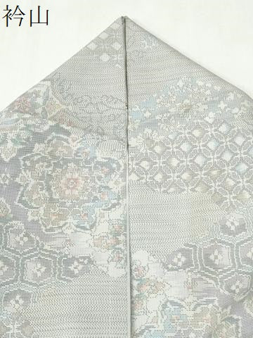 平和屋着物●本場大島紬　白大島　9マルキ　吉祥花唐草文　正絹　逸品　CABM3956yc