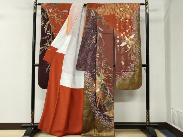 平和屋着物●豪華振袖　駒刺繍　渡り橋舞桜文　金彩　正絹　逸品　CABM3959yc