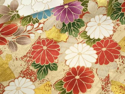 平和屋着物●豪華振袖　駒刺繍　牡丹花文　金彩　正絹　逸品　CABM3962yc