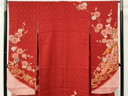 平和屋着物●豪華振袖　駒刺繍　流水鬘帯鴛鴦枝梅文　金彩　三越扱い　正絹　逸品　CABM3989yc