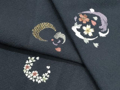平和屋着物●訪問着　総刺繍　舞桜丸文　蛍暈し　紺地　金銀糸　正絹　逸品　CABM4055yc