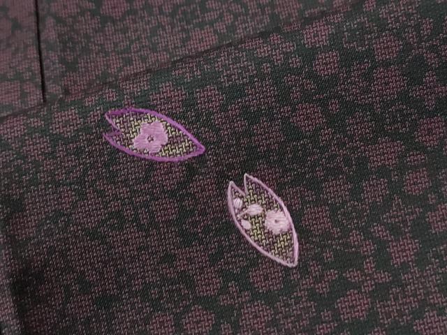 平和屋着物●訪問着　本場縞大島紬　9マルキ　刺繍　琉球貝紫　舞花弁　正絹　逸品　CABM4074yc