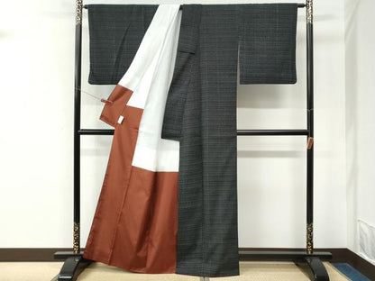 平和屋着物●上質な小紋　印傳　吉祥文　黒地　正絹　逸品　CABM4124yc