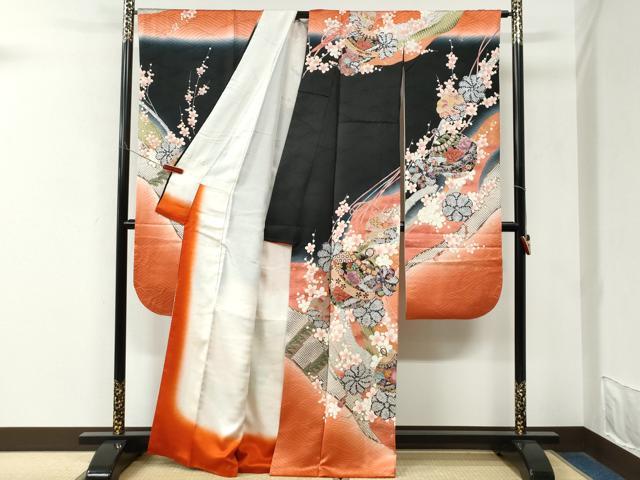 平和屋着物●豪華振袖　舞花吉祥文　暈し染め　黒地　金彩　正絹　逸品　CABM4138yc