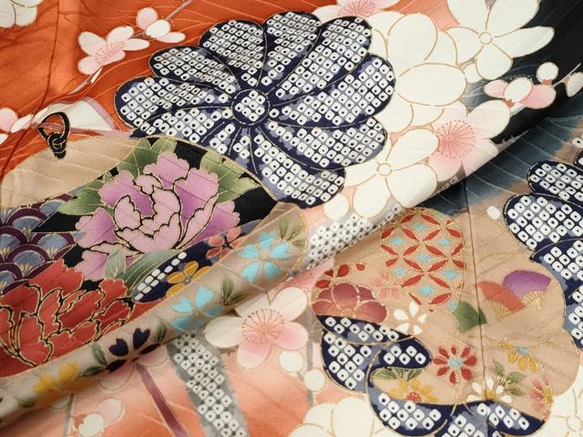 平和屋着物●豪華振袖　舞花吉祥文　暈し染め　黒地　金彩　正絹　逸品　CABM4138yc