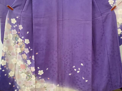 平和屋着物●豪華振袖　駒刺繍　毬舞桜文　暈し染め　金彩　正絹　逸品　CABM4172yc