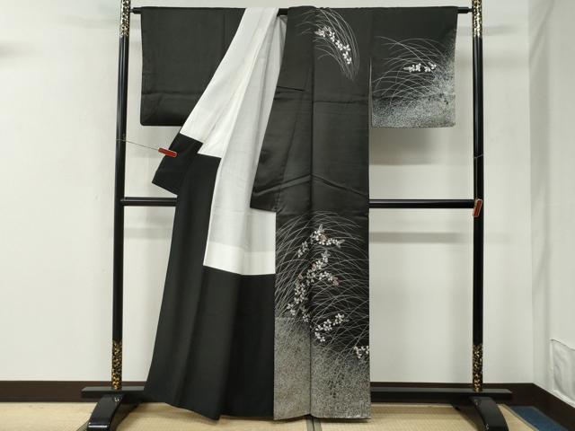 平和屋着物●訪問着　刺繍　花蝶文　黒地　金彩　正絹　逸品　CABM4284yc
