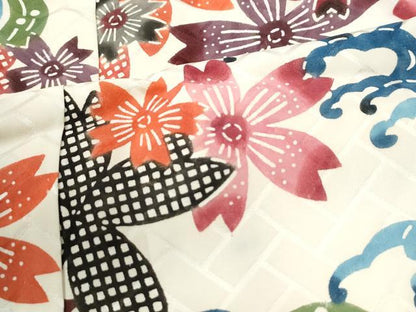 平和屋着物●本場琉球紅型　振袖　立波舞桜文　正絹　逸品　CABM4327yc