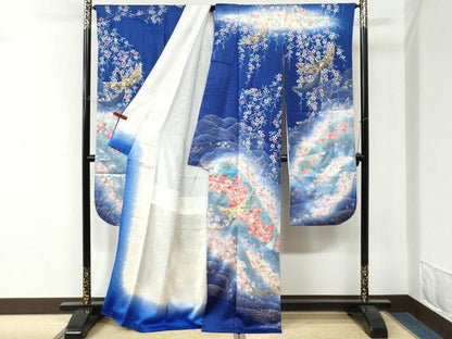 平和屋着物●豪華振袖　絞り　立波飛鶴梅舞桜文　暈し染め　金彩　正絹　逸品　CABM4328yc