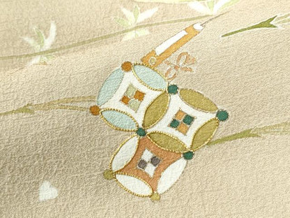 平和屋着物●訪問着　作家物　駒刺繍　宝尽くし舞花文　金彩　正絹　逸品　CABM4390yc
