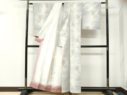 平和屋着物●本場大島紬　白大島　9マルキ　草花文　正絹　逸品　未使用　CABM4396yc