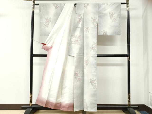 平和屋着物●本場大島紬　白大島　9マルキ　草花文　正絹　逸品　未使用　CABM4396yc