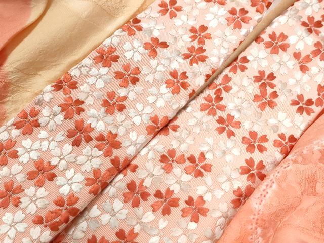 平和屋着物●長襦袢　無双仕立て　絞り　唐草文　半衿刺繍　正絹　逸品　未使用　CABM4461yc