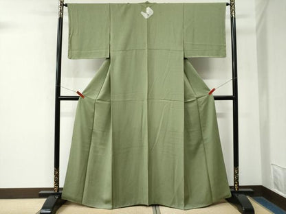 平和屋着物●上質な色無地　霞地紋　柳染色　正絹　逸品　未使用　CABM4526yc