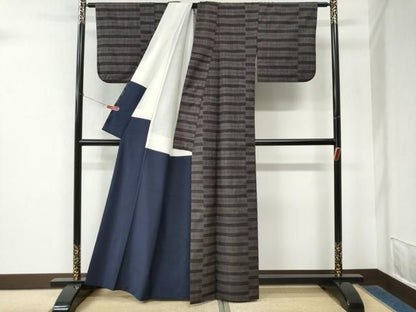 平和屋着物●本場大島紬　7マルキ　横段文　正絹　逸品　CABM4544yc