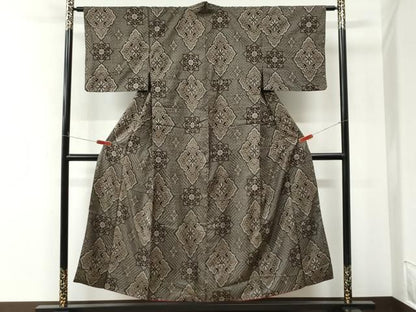 平和屋着物●本場大島紬　龍郷絣　正絹　逸品　CABM4585yc