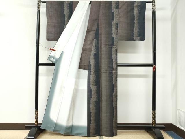 平和屋着物●本場大島紬　9マルキ　霞文　やまと誂製　正絹　逸品　CABM4595yc