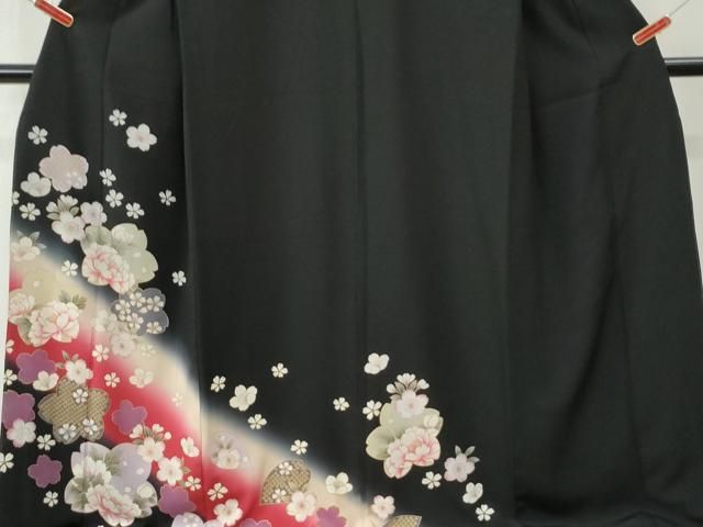 平和屋着物●豪華黒留袖　牡丹舞桜文　暈し染め　金彩　ロング丈　正絹　逸品　CABM4609yc