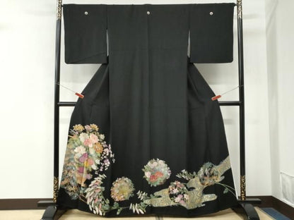 平和屋着物●豪華黒留袖　流水陶器牡丹花文　金彩　正絹　逸品　CABM4621yc