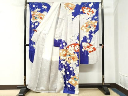 平和屋着物●豪華振袖　駒刺繍　地紙鴛鴦枝菊文　金彩　正絹　逸品　CABM4635yc