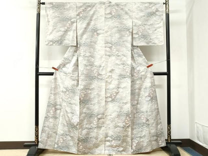 平和屋着物●本場大島紬　白大島　7マルキ　総絣　雲重ね草花文　正絹　逸品　未使用　CABM4657yc