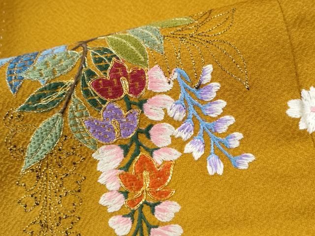 平和屋着物●豪華振袖　総刺繍　駒刺繍　毬牡丹舞桜文　暈し染め　金糸　正絹　逸品　CABM4663yc