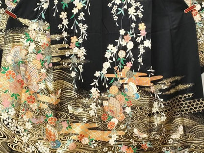 平和屋着物●豪華振袖　流水花蝶文　黒地　金彩　正絹　逸品　CABM4671yc