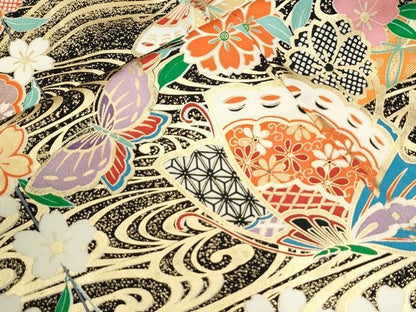 平和屋着物●豪華振袖　流水花蝶文　黒地　金彩　正絹　逸品　CABM4671yc