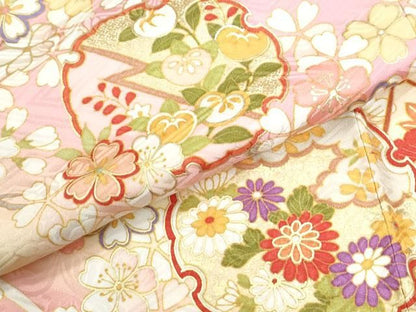平和屋着物●豪華振袖　雪輪舞花文　暈し染め　金彩　正絹　逸品　CABM4681yc