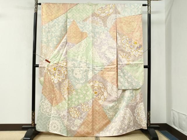 平和屋着物●豪華振袖　駒刺繍　切嵌更紗花唐草文　金彩　正絹　逸品　CABM4697yc