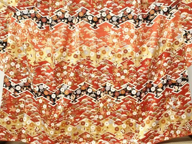 平和屋着物●豪華振袖・長襦袢セット　駒刺繍　宝尽くし花唐草文　金彩　正絹　逸品　CABM4702yc