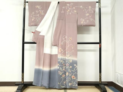 平和屋着物●訪問着　刺繍　更紗花唐草文　暈し染め　金彩　正絹　逸品　CABM4711yc