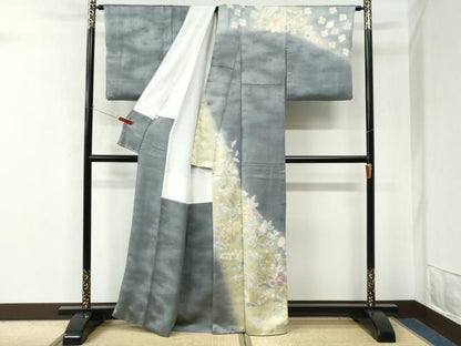 平和屋着物●訪問着　絞り　舞花文　暈し染め　金彩　正絹　逸品　CABM4713yc