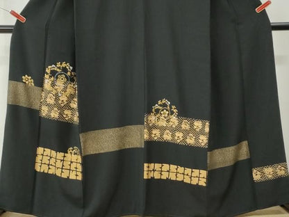 平和屋着物●豪華黒留袖　竹屋町刺繍　動物花唐草文　金彩　正絹　逸品　CABM4730yc