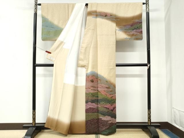 平和屋着物●十日町 名門 滝泰謹製 中国三大刺繍 相良刺繍 訪問着 朧染め 重ね絞り 樹林文 暈し染め 金通し地 正絹 逸品 CABM4792yc