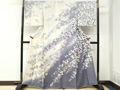 平和屋着物●十日町友禅作家　阿部佳雪　訪問着　枝花文　暈し染め　銀通し地　鈴乃屋扱い　正絹　逸品　CABM4800yc