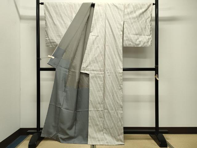 平和屋着物●本場大島紬　白大島　140亀甲　斜線文　正絹　逸品　未使用　CABM4907gh