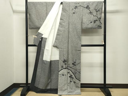 平和屋着物●二代目 川村久太郎　訪問着　枝梅文　たたき染め　黒地　正絹　逸品　未使用　CABM5029gh