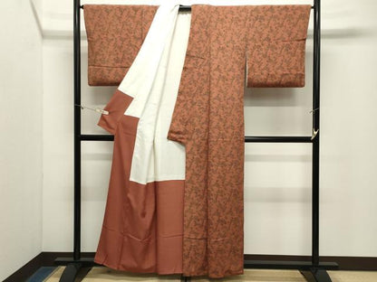 平和屋着物●人間国宝・南部芳松の息子 伝統工芸伝承者彫刻・南部幸雄　型染　小紋　蝶　花籠文　鬼しぼ縮緬　正絹　逸品　CABM5215gh