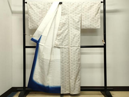 平和屋着物●本場大島紬　白大島　7マルキ　麻の葉文様　正絹　逸品　CABM5236gh