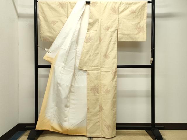 平和屋着物●結城紬　奥順　はたおり娘　100亀甲　飛び亀甲柄　舞蝶文　証紙付き　正絹　逸品　未使用　CABM5241gh
