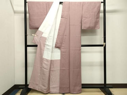 平和屋着物●上質な色無地　作家物　紗綾形地紋　薄柿色　正絹　逸品　CABM5275gh
