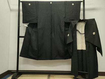 平和屋着物●男性　黒紋付　羽織セット　正絹　逸品　CABM5301gh